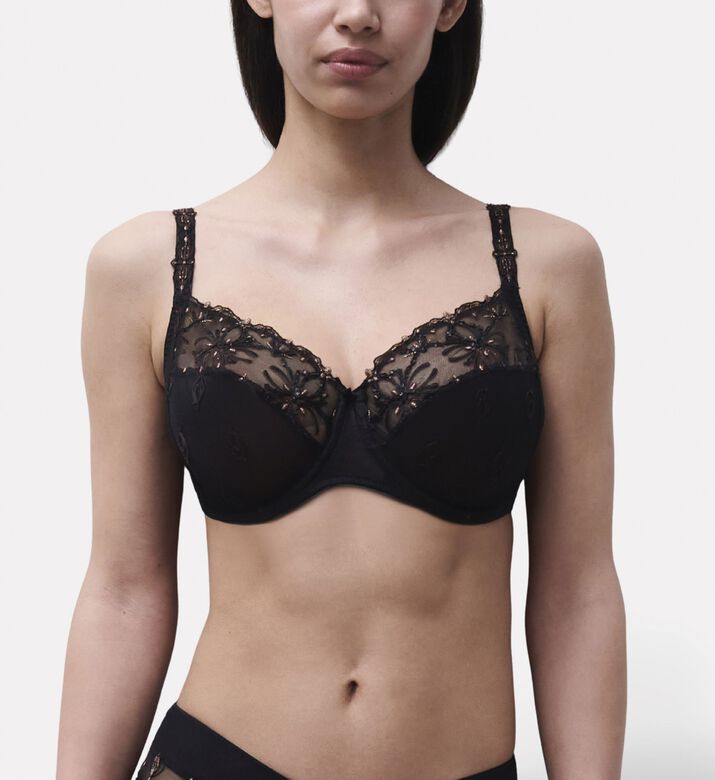 Chantelle Embroidered Underwire Full-coverage Bra, Black, 90, C, Model View