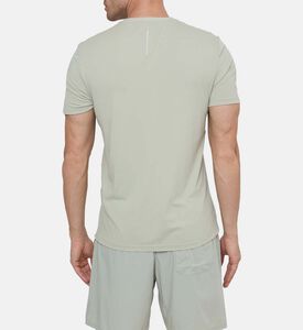 تيشيرت بأكمام قصيرة بقماش بيو ستريتش