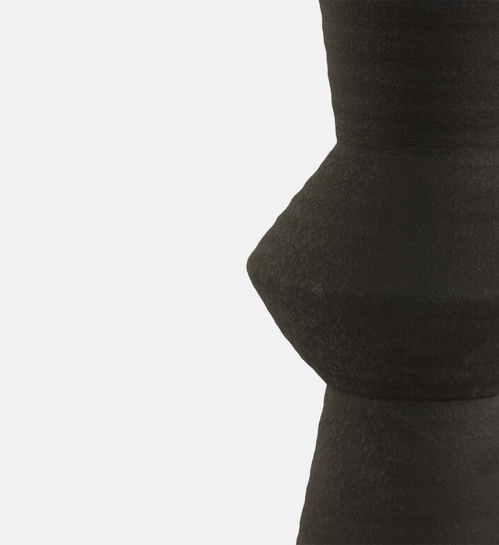 مزهرية سيراميك من أيلا ذات رقبة طويلة