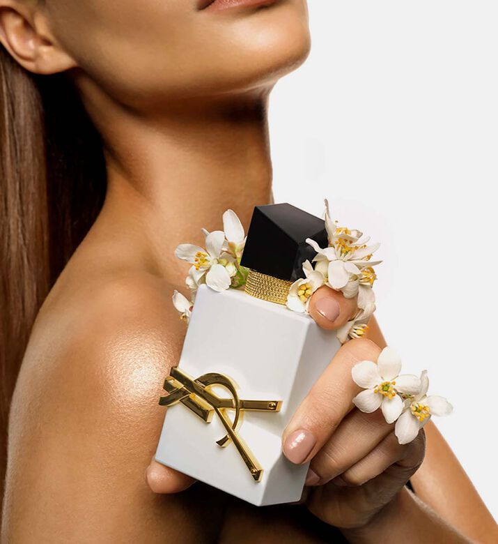 ماء عطر ليبر لو نو