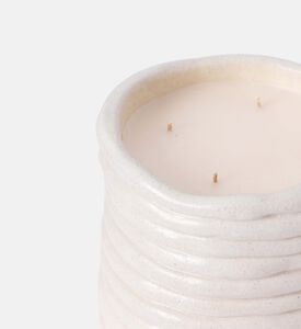 شمعة معطرة غير سامة بتصميم ملفوف