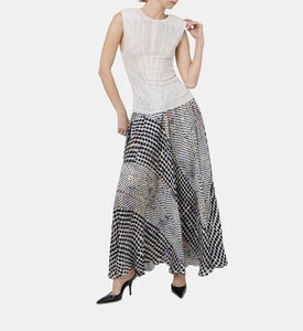 بلوزة بأكمام قصيرة مطرزة