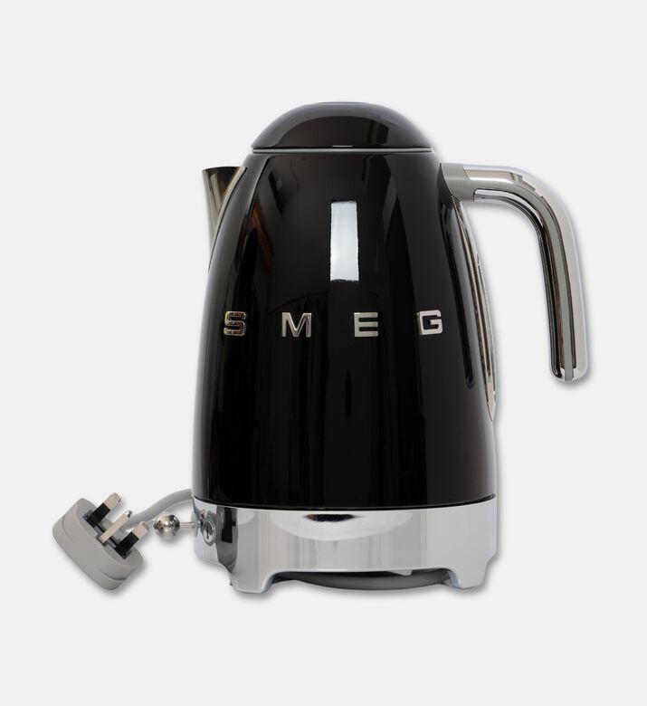 Smeg Variable Temperature Kettle, Black, Packshot View