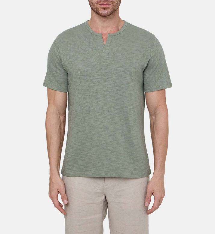 Casual V-neck Regular-fit T-shirt