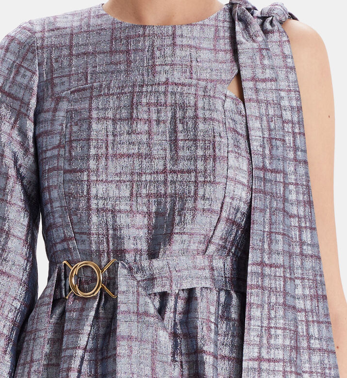 فستان واسع بكتف واحد بطبعة