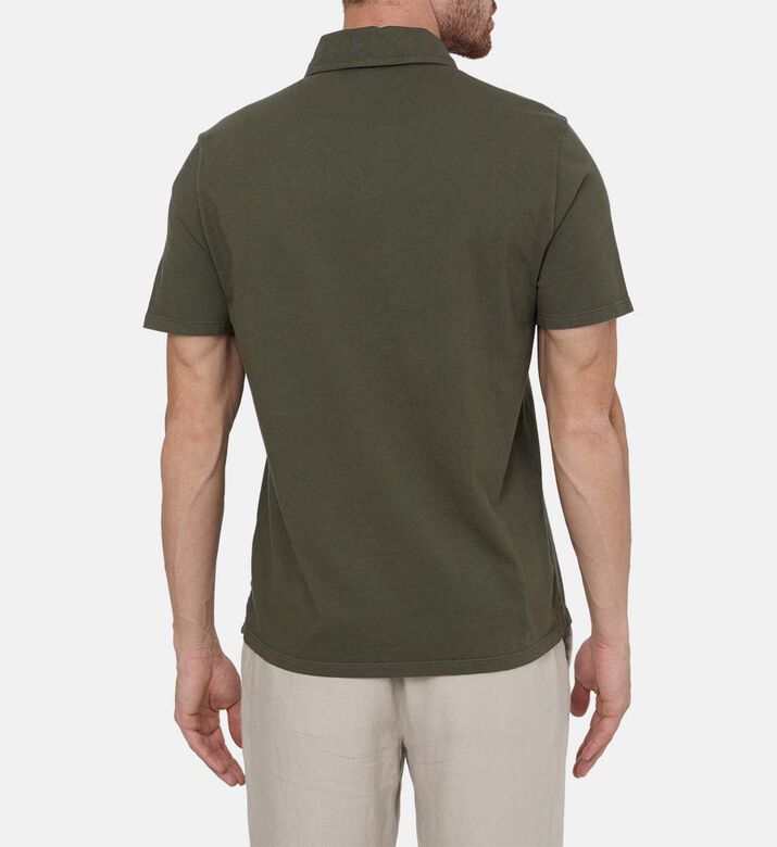 Vince Casual Short-sleeve Polo, Model View