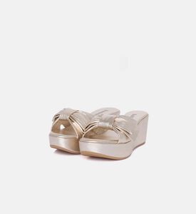 صندل بكعب ويدج ذهبي مزين بعقدة