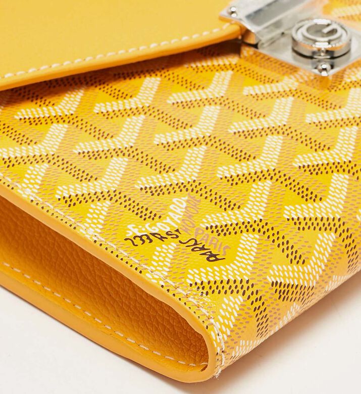 محفظة شيبر جلد كانفاس مطلي بالغواردين من غويار مملوكة مسبقًا