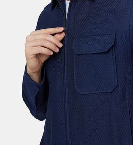 قميص فضفاض قطن بجيب أمامي بغطاء قلاب