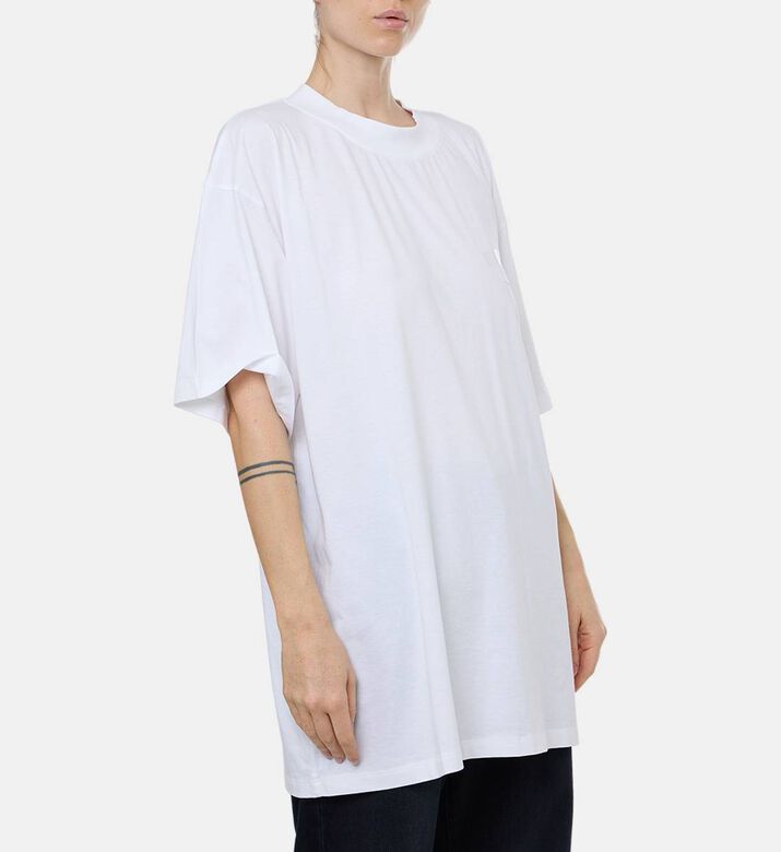MM6 Oversized Short-sleeve T-shirt, Model View MM6 Oversized Short-sleeve T-shirt, Model View