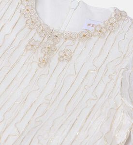 فستان ترتر تول مطرز بخيوط ذهبية