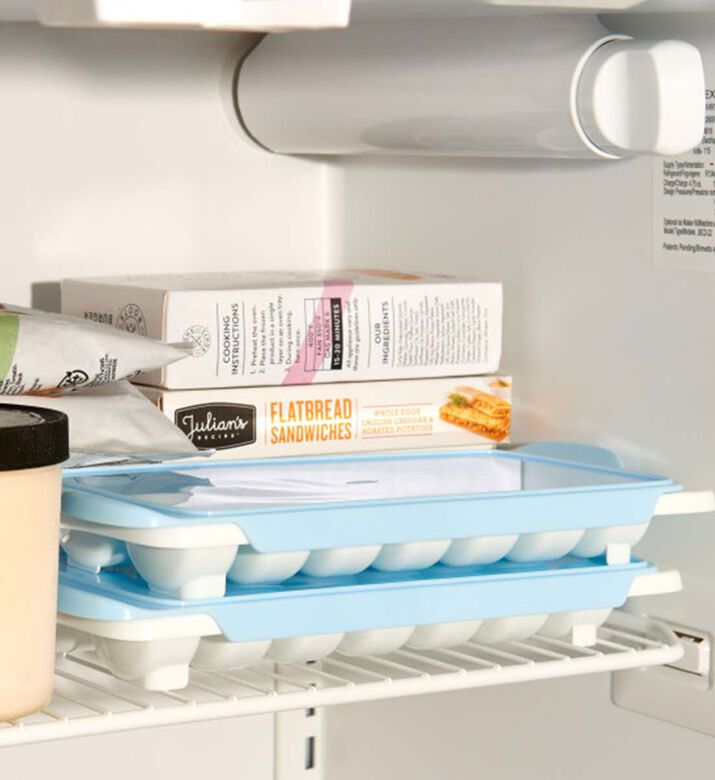 Plastic Ice Cube Tray