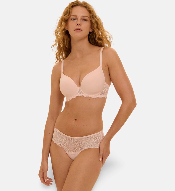 Simone Perele Adjustable Smooth-cup T-shirt Bra, Pink, 95, D, Model View