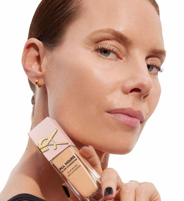 All Hours Glow Foundation