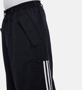 بنطال رياضي واسع الساقين بخصر مطاطي ورباط