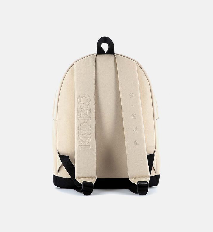 حقيبة ظهر قماشية بشعار مطرز