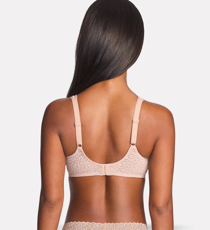 Wacoal Bra Underwire, Model View