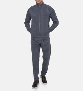 جاكيت بطبعة مخططة بياقة عالية