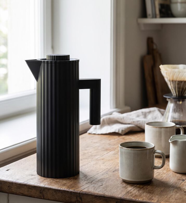 Alessi Pliss&eacute; Thermo Insulated Jug, Black, Model View