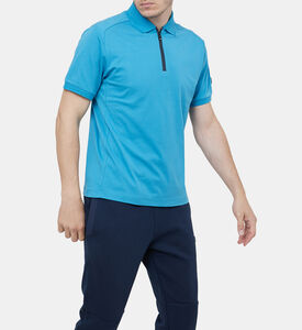 قميص بولو رياضي بنصف سحاب بقصة ضيقة