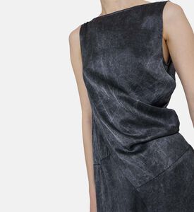 فستان ساتان غير متماثل