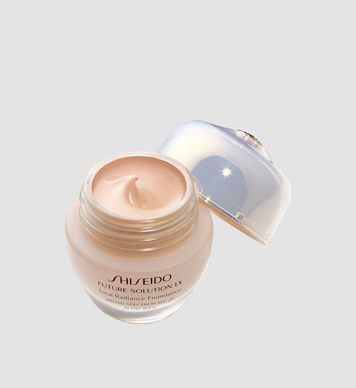 Total Radiance Foundation Spf 20