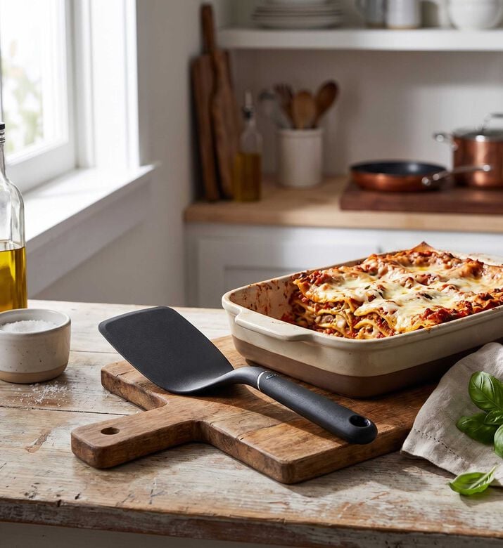 Oxo Good Grips Nylon Lasagne Turner, Packshot View