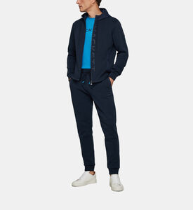 جاكيت رياضي بغطاء رأس كلاسيكي