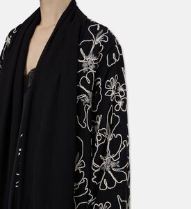 BANOU Abaya Flower, Model View