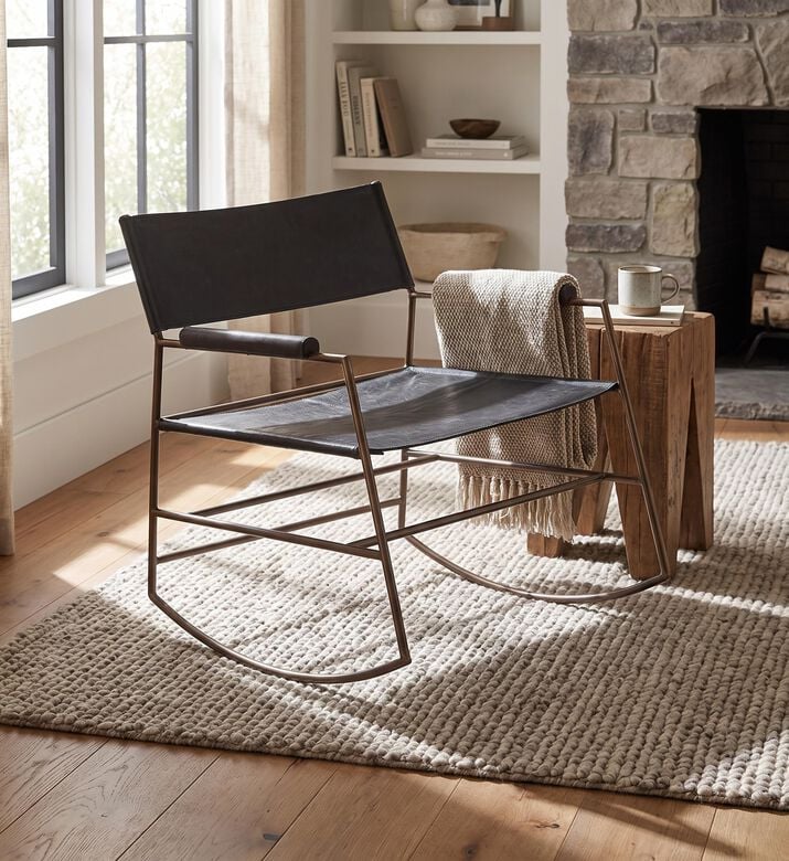 Chehoma Alister Arm Chair, Packshot View