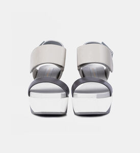 صندل دلتا بكعب ويدج عالي