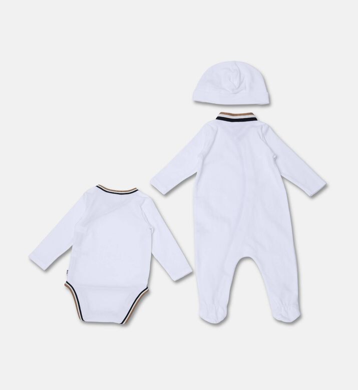 Boss Pajamas Bodysuit Hat Mittens Set, Packshot View