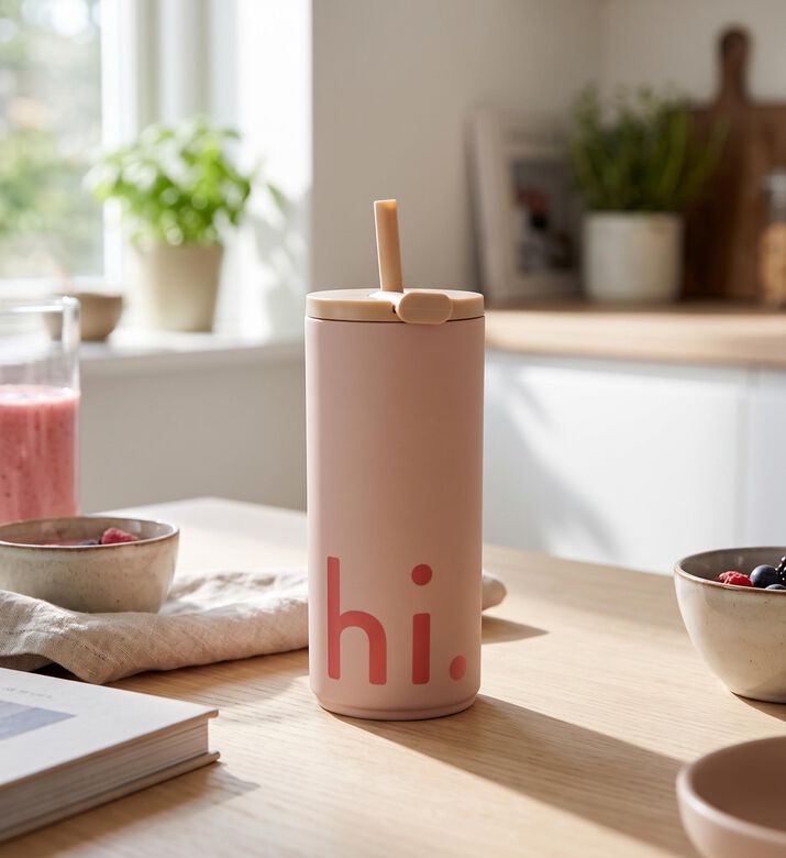 Design Letters Hi Tritan Straw Travel Cup, Pink, 500-ml, Model View