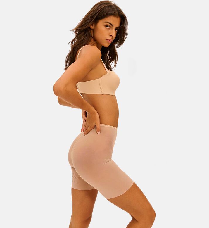 شورت محدد للجسم بخصر عالي