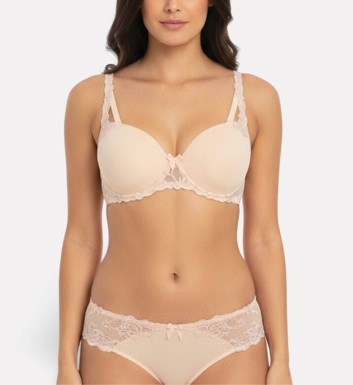 Simone Perele Bra, Model View