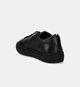 حذاء رياضي فاخر جلد بملمس حُبيبي بنعل كابسول