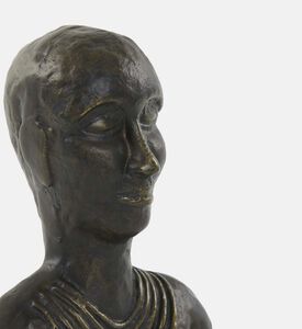 تمثال نصفي بشري برونزي لسوزوكي