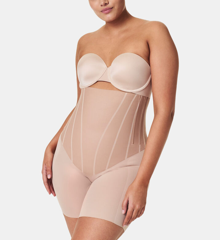 High-waisted Mid-thigh Shorts