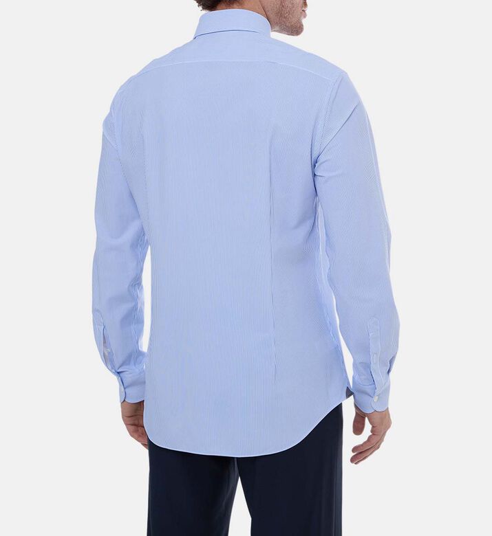 قميص مخطط بصف أزرار