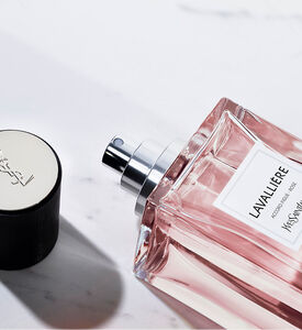 عطر لافاليير روز أكورد