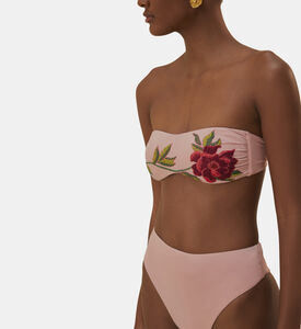 بيكيني بخصر عالٍ باللون الوردي