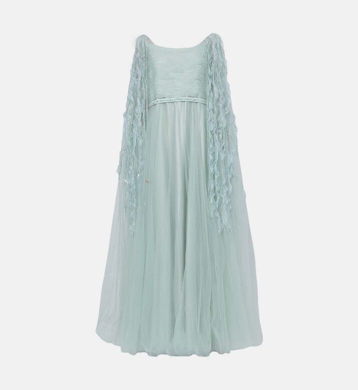 فستان واسع بأكمام كاب مزينة