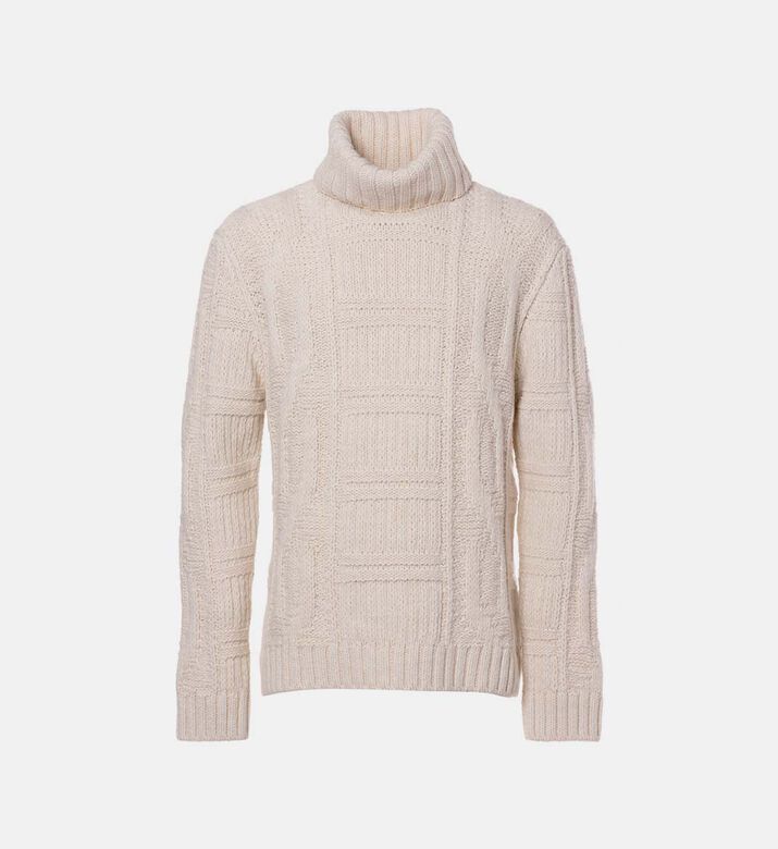 Turtle Neck Knitted Sweater