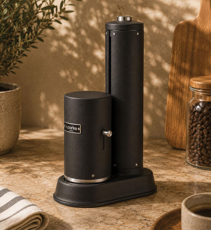 Aarke Carbonator Pro Sparkling Water Maker, Packshot View