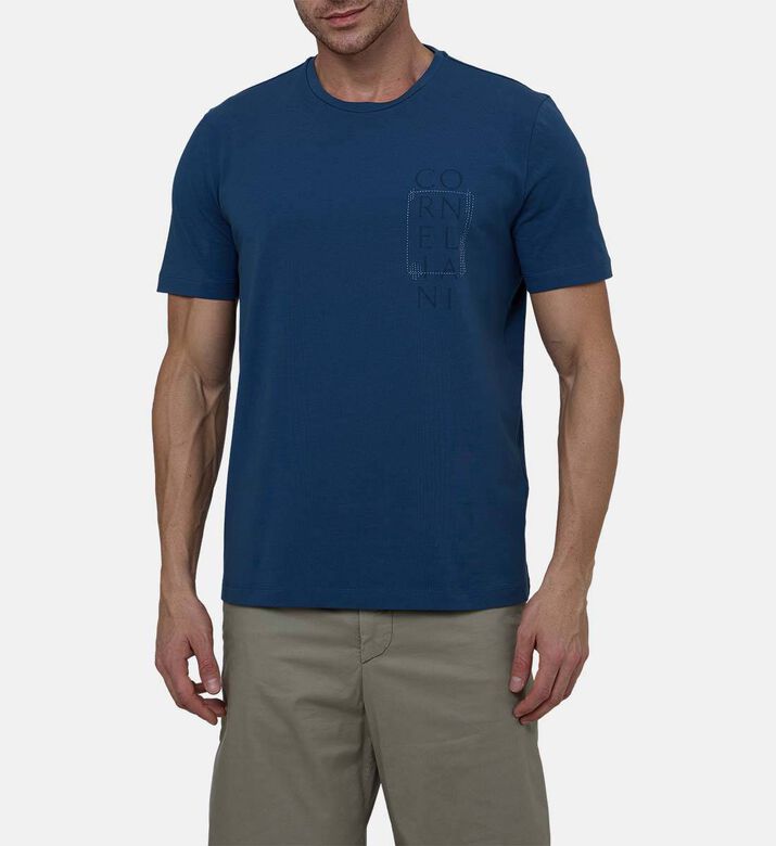 Vertical Text Stretch Short Sleeve T-shirt