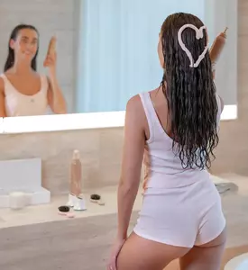 Youmi Beauty Hair Care Leave-in Mousse, Packshot View