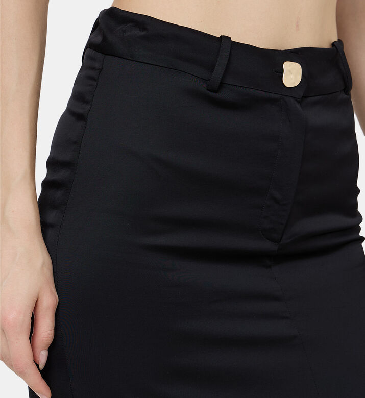 تنورة جيس حريرية تنورة جيس حريرية