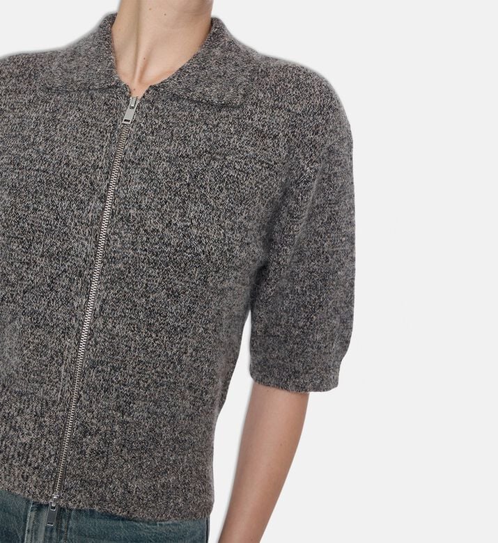 Samsoe Card Sakelsie, Model View