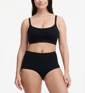 ثونغ ناعم مريح محدد للجسم