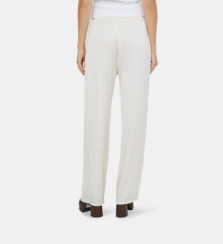 بنطال نازلي ساتان بطبعة